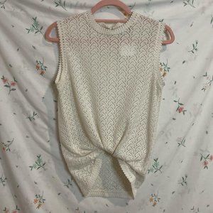 Vintage 60s 70s White Sweater Tank Top Blouse w/ Scallop Pattern Size S